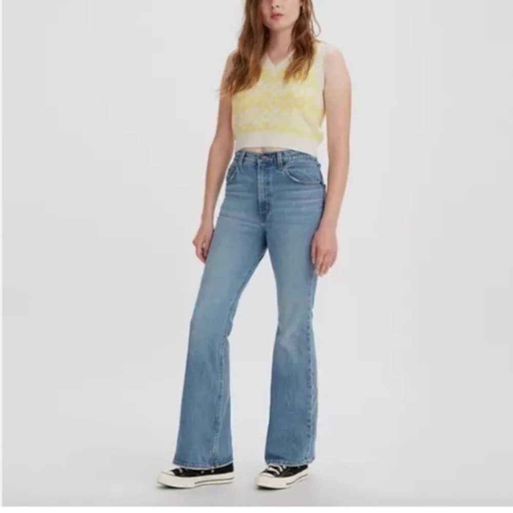 Levi's 70's High Waist Sonoma Walks Bellbottom Flare Jeans 31X32